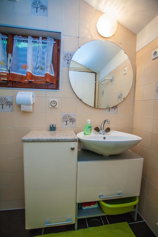Apartament Andrije Buvine