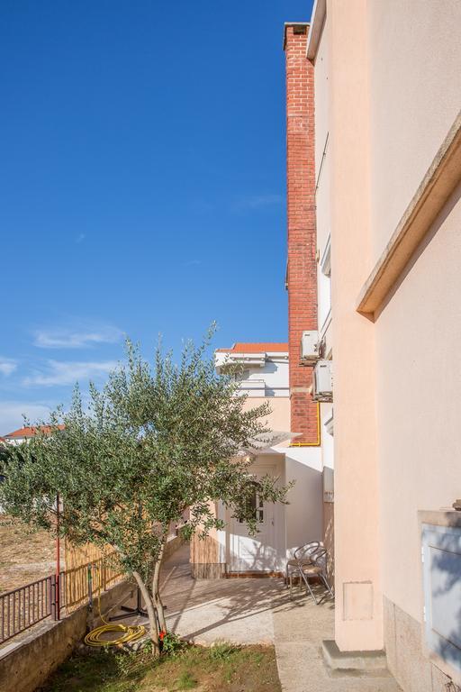 Apartament Andrije Buvine *